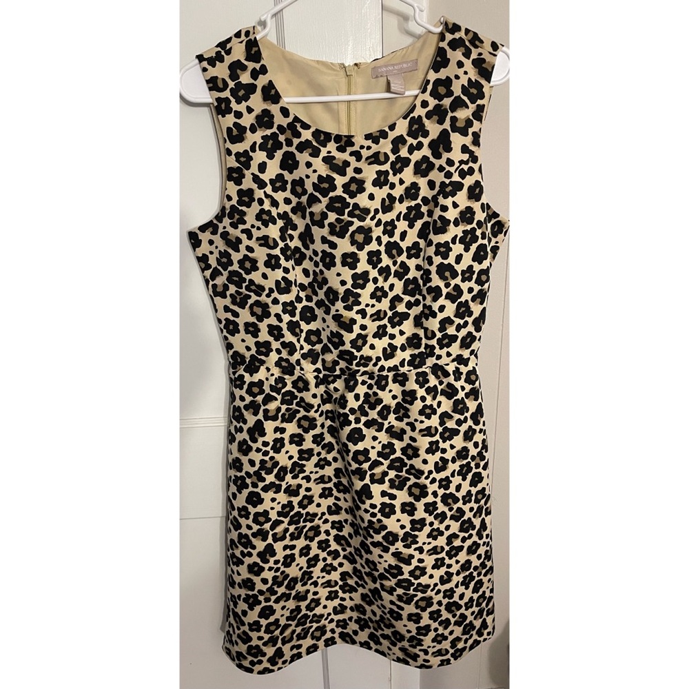 Banana Republic Animal Leopard Print Sleeveless Sheath Dress